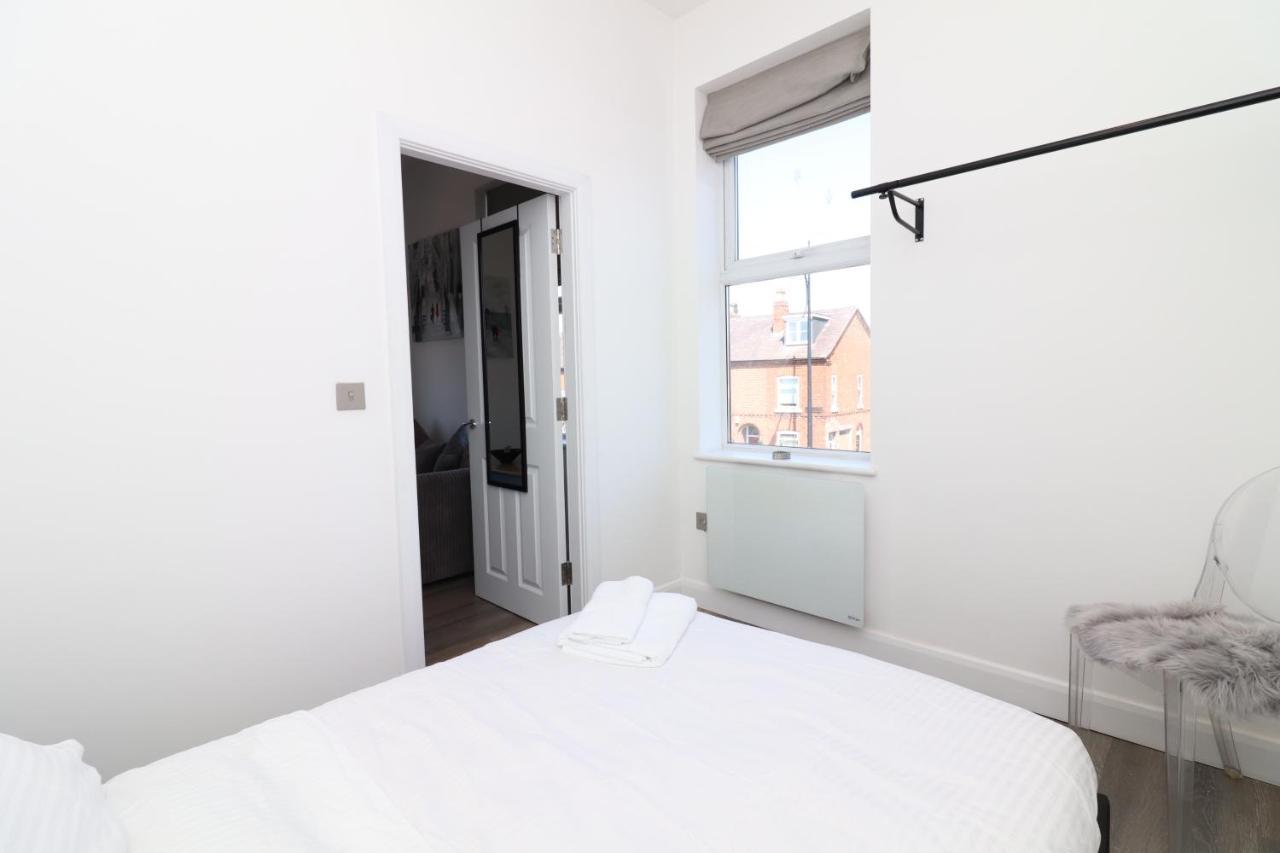 Hope House Apartments Chester Buitenkant foto